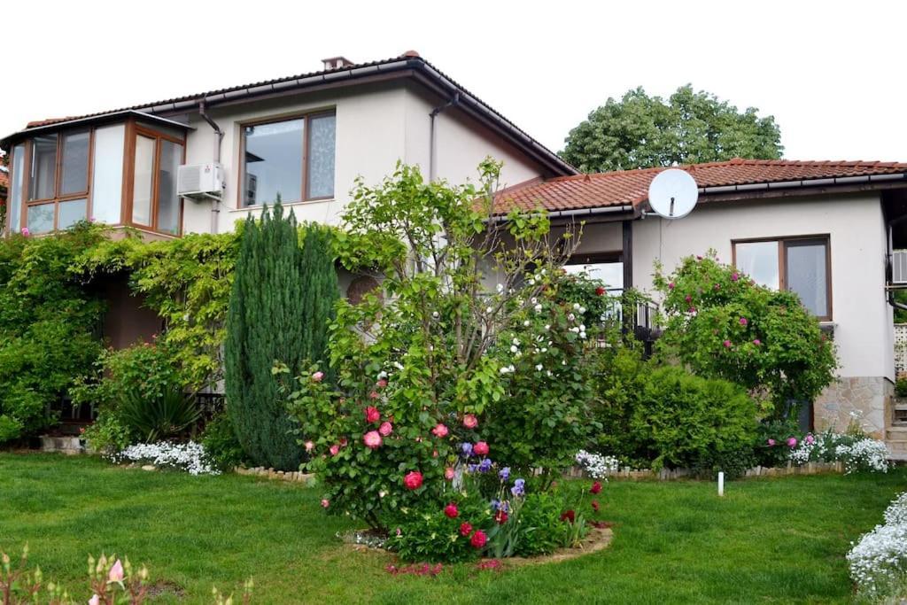 Sea & Garden Villa Varna Luaran gambar